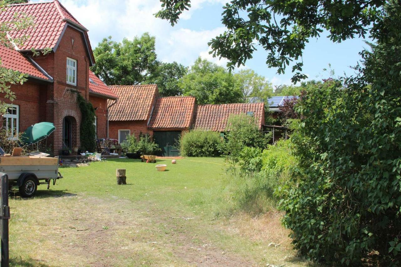 Apartment Hof Schwalbennest Amt Neuhaus Exteriör bild